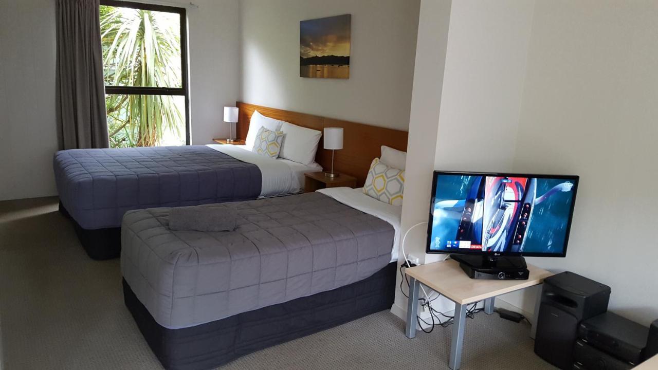 Akaroa Waterfront Motels Zewnętrze zdjęcie